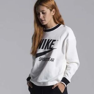 Nike Crewneck Sweatshirt